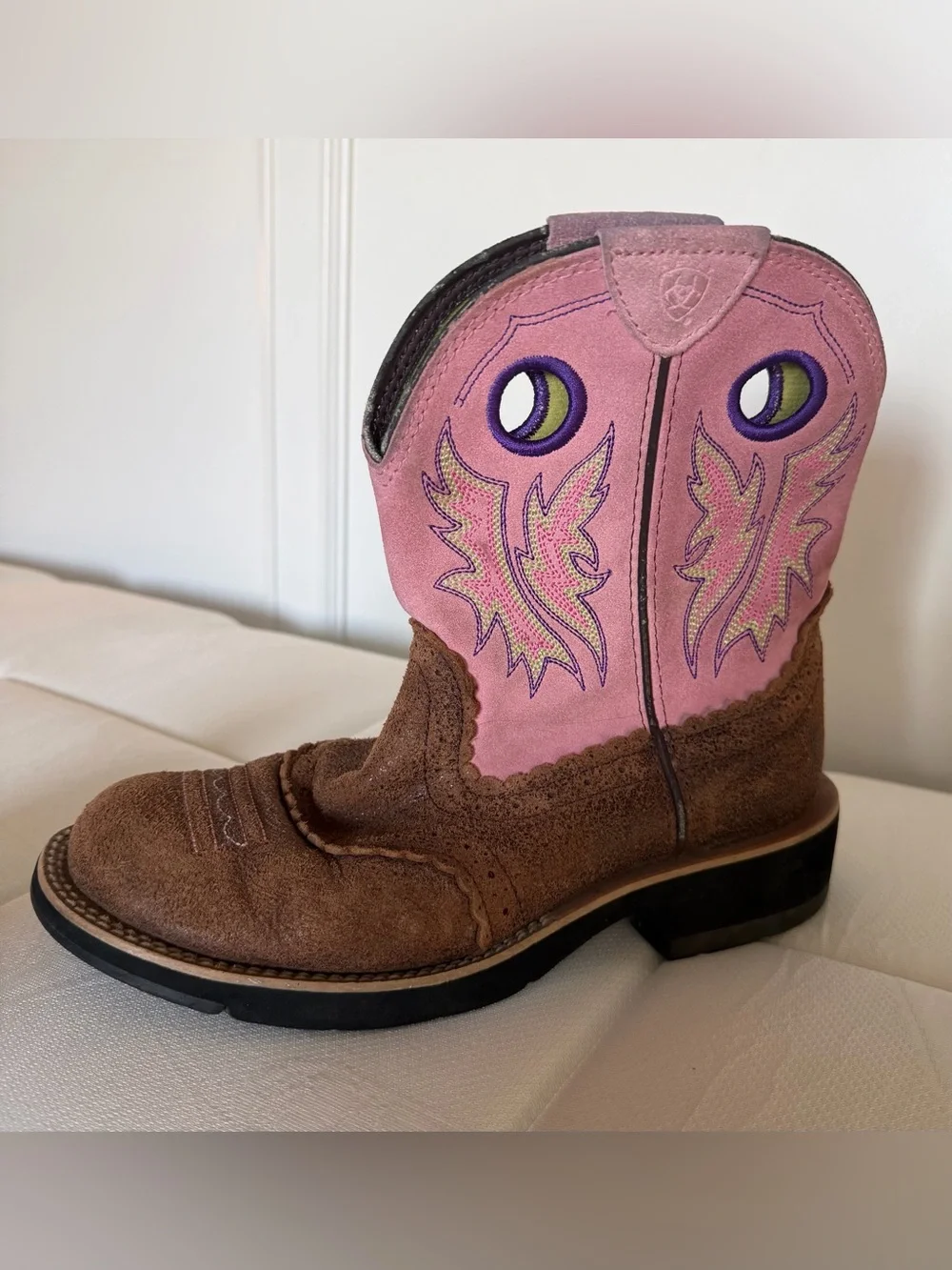 Ariat Girls Western Cowboy Boots Pink Brown Distressed Leather Size 6.5Y